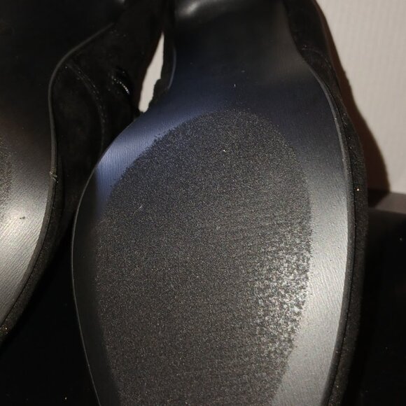 New in the box, Black Suede Journee Collection Leona Ankle Bootie - Picture 3 of 12